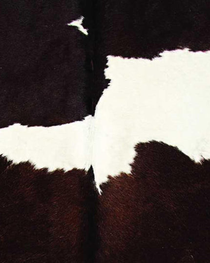 6' X 7' Black And White Cowhide Animal Print Area Rug