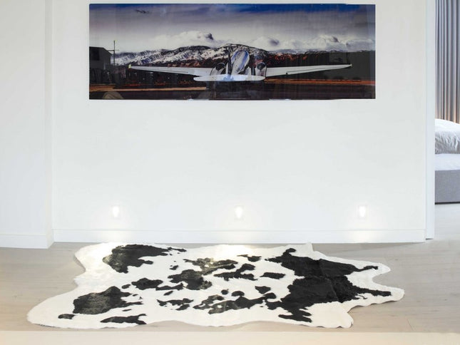 5' X 8' Black And White Cowhide Print Washable Area Rug