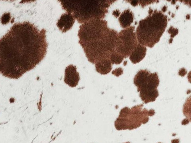 6' X 7' White Cowhide Cowhide Print Area Rug