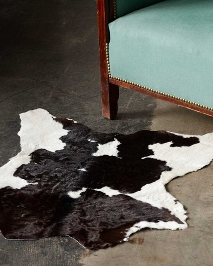 2' X 3' Black And White Cowhide Abstract Hand Woven Area Rug