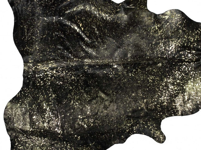 5' X 7' Black And Gold Cowhide Cowhide Print Area Rug