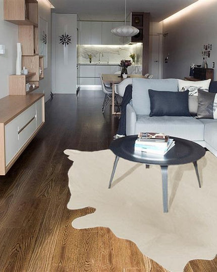 5' X 7' Black And Gold Cowhide Cowhide Print Area Rug