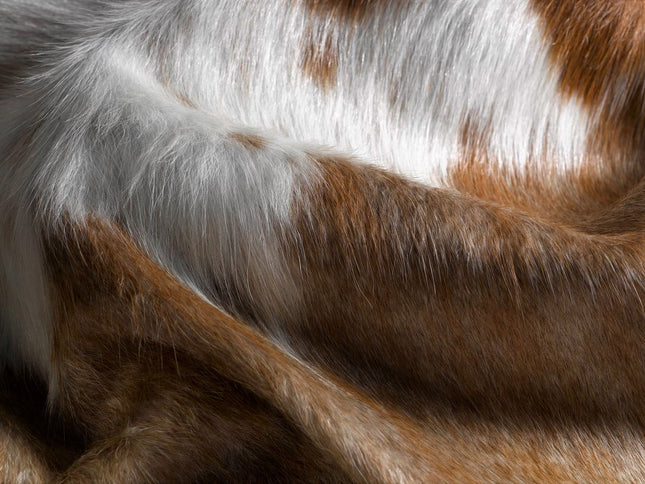 5' X 7' Black And White Cowhide Area Rug