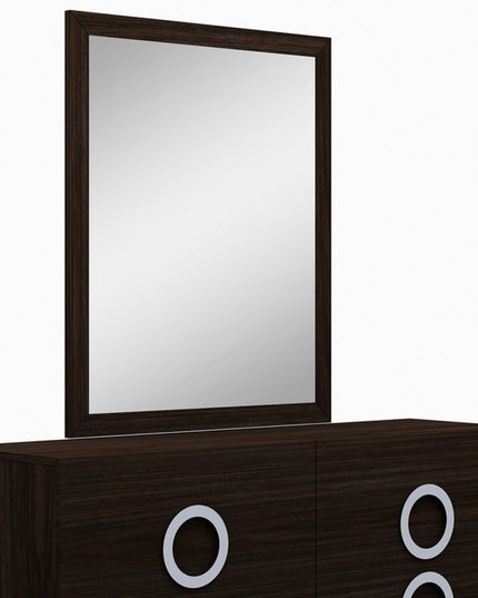 31" Refined Grey High Gloss Dresser