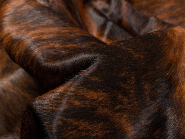 5' X 7' Brown And Black Cowhide Cowhide Print Area Rug