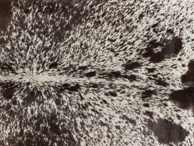 5' X 7' Brown And White Cowhide Area Rug