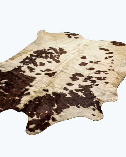6' X 7' Brown And White Cowhide Cowhide Print Area Rug