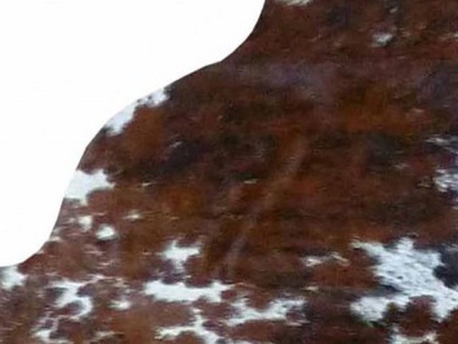 6' X 7' Brown And White Cowhide Handmade Area Rug