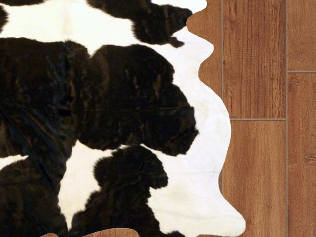 6' X 7' Brown And White Cowhide Handmade Area Rug