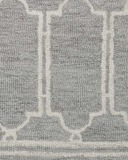 8' X 10' Gray And Ivory Wool Geometric Hand Tufted Area Rug