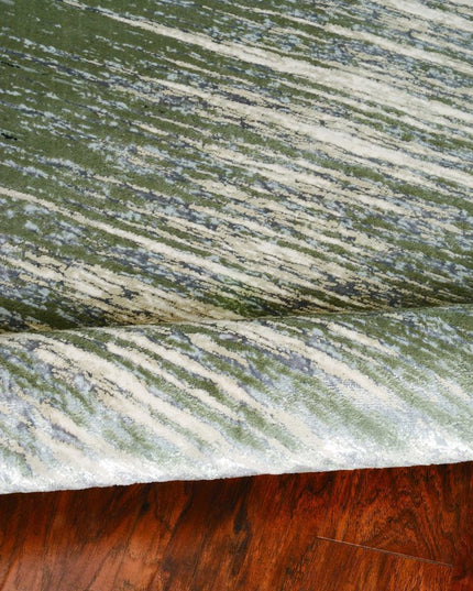 8' X 11' Silver And Gray Abstract Area Rug