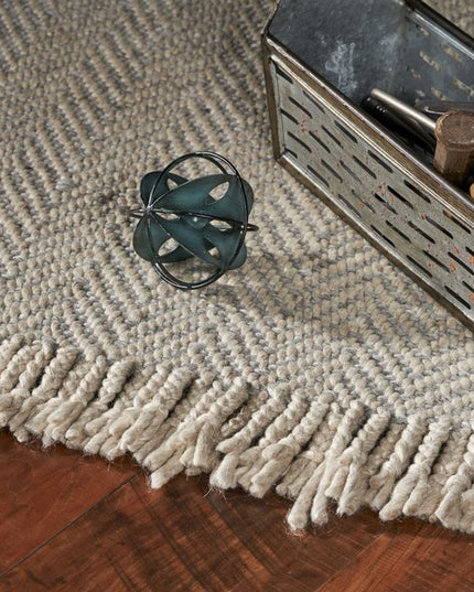 8' X 10' Beige And Gray Wool Chevron Hand Woven Area Rug With Fringe
