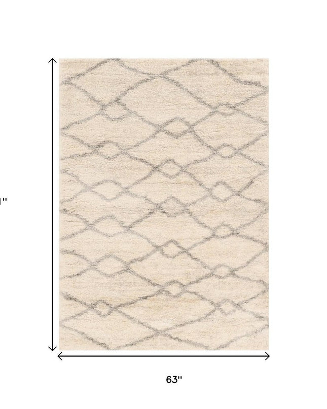 5' X 8' Ivory And Gray Chain Area Rug