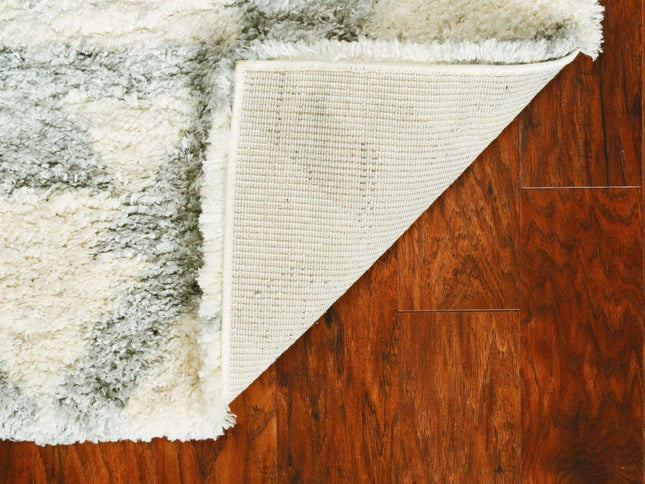 5' X 8' Ivory And Gray Geometric Area Rug