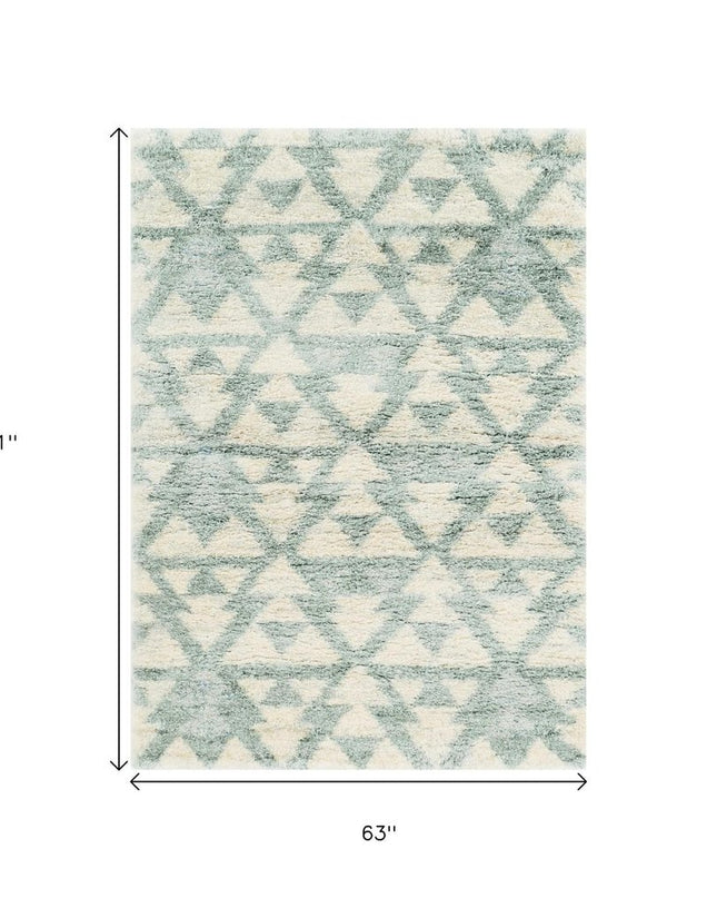 5' X 8' Ivory And Gray Geometric Area Rug
