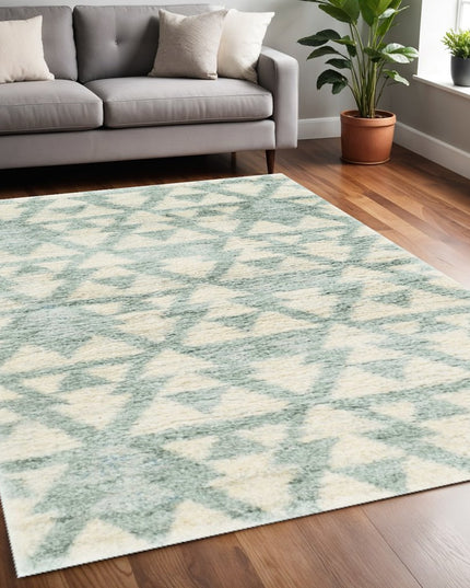 5' X 8' Ivory And Gray Geometric Area Rug