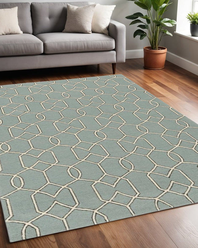 5' X 7' Green and Ivory Geometric Hand Hooked Area Rug