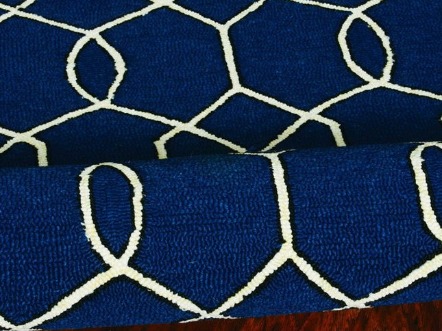 5' X 7' Navy Blue And Ivory Geometric Hand Hooked Area Rug