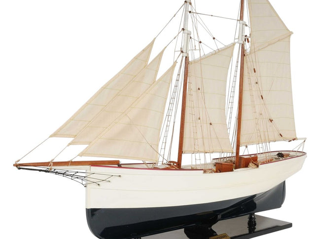 7" X 38" X 29" Wanderbird