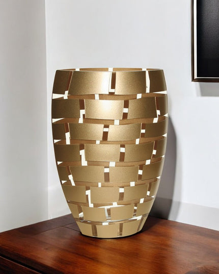 12" Gold And Clear Geometric Oval Lead Free Crystal Table Vase