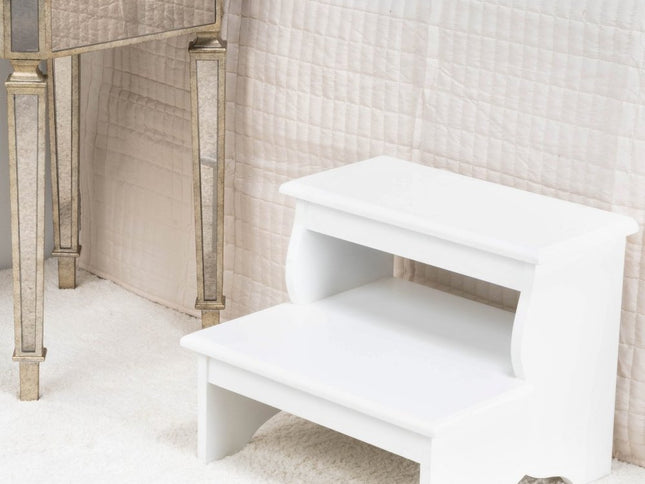 18" White Wood Footstool