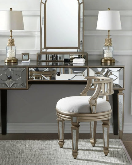 21" Cream Linen And Silver Metallic Round Ottoman