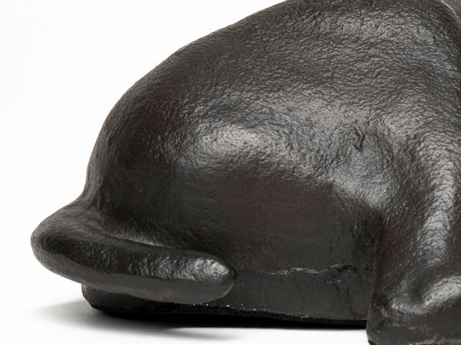 Black Metal Labrador Dog Sculpture