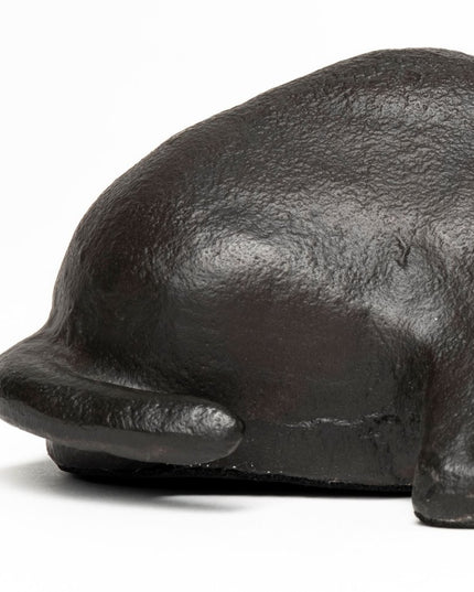 Black Metal Labrador Dog Sculpture