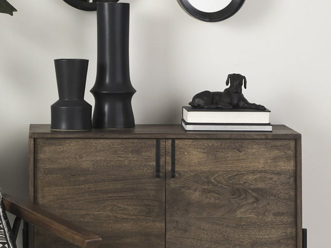 Black Metal Labrador Dog Sculpture