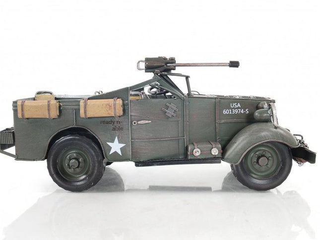 c1941 30 CWT Chevrolet 1533X2 Sculpture