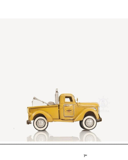 c1926 Pennzoil Tow Truck Yellow Model Sculpture