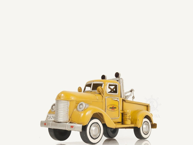 c1926 Pennzoil Tow Truck Yellow Model Sculpture