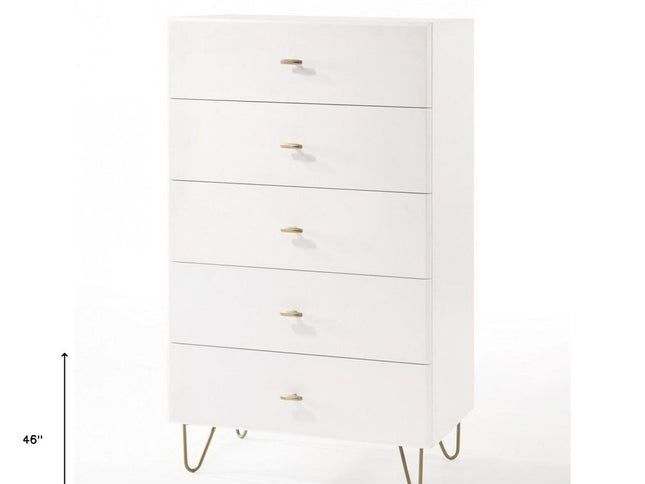 30" White Manufactured Wood Five Drawer Chest