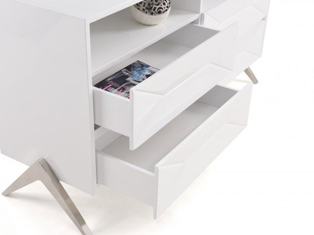 61" White Manufactured Wood Four Drawer Double Dresser