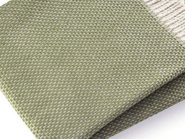 Soft Olive Green Links Pattern Throw Blanket