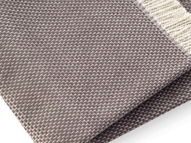 Soft Taupe Links Pattern Throw Blanket