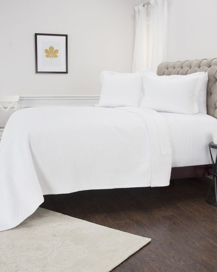 White Checkered King Quilt