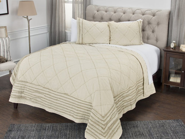 Ivory Geometric Queen Quilt