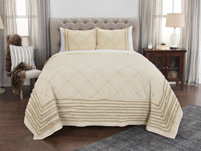Ivory Geometric Queen Quilt