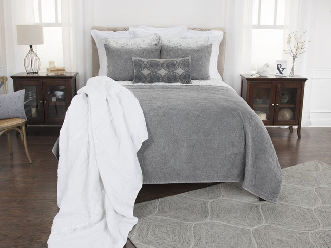 Gray Damask King Quilt