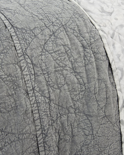 Gray Damask Queen Quilt