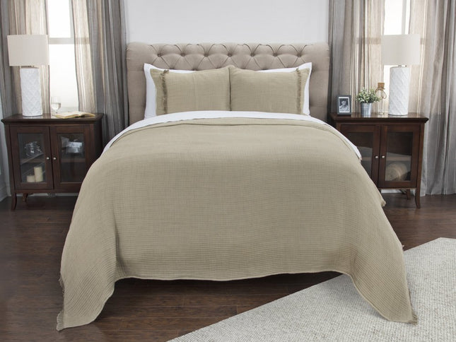 Natural Checkered Queen Quilt