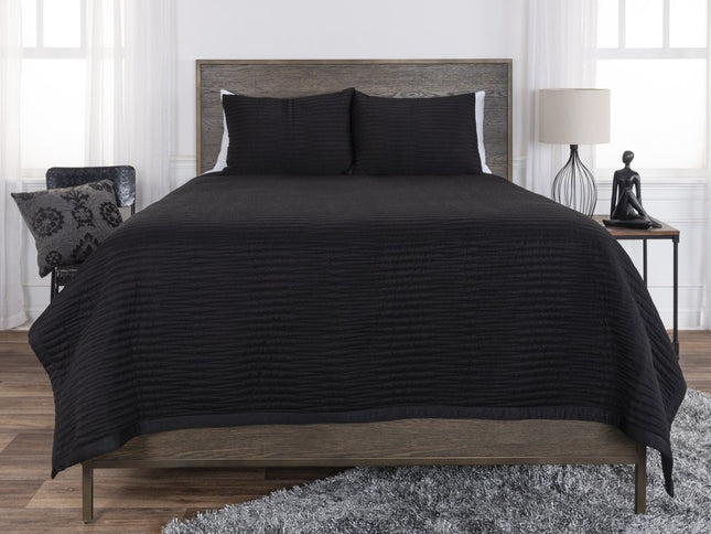 Black Geometric Queen Quilt