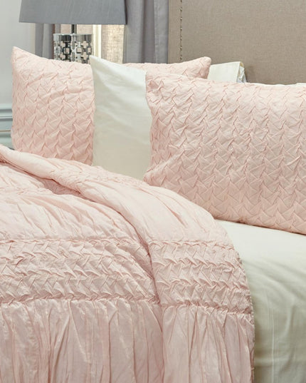 Pink Geometric Queen Quilt