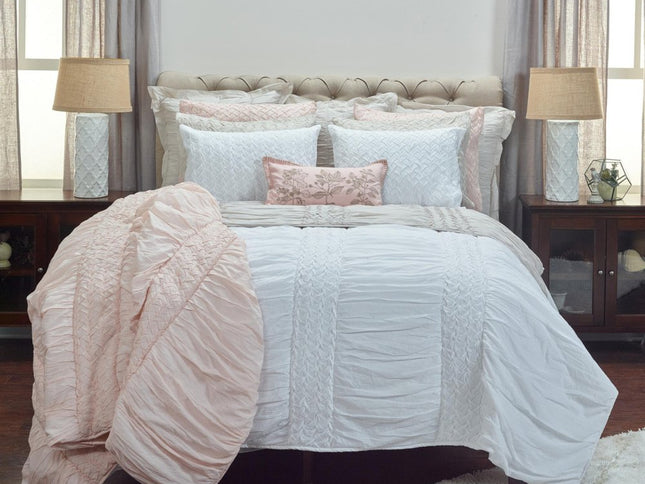 Pink Geometric Queen Quilt