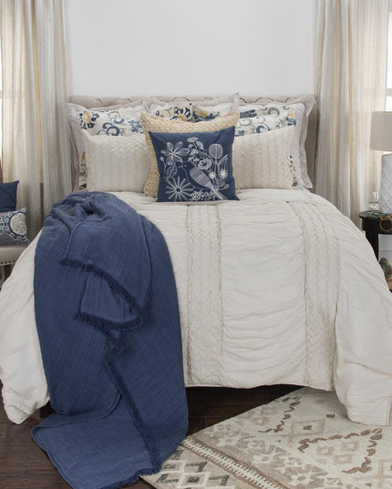 Ivory Geometric King Quilt