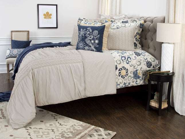 Ivory Geometric Quilt