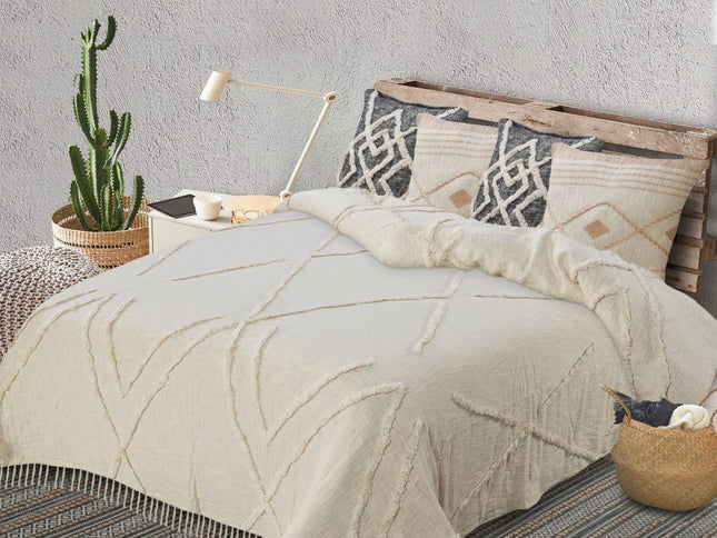 Ivory Geometric Queen Cotton Coverlet With Fringe