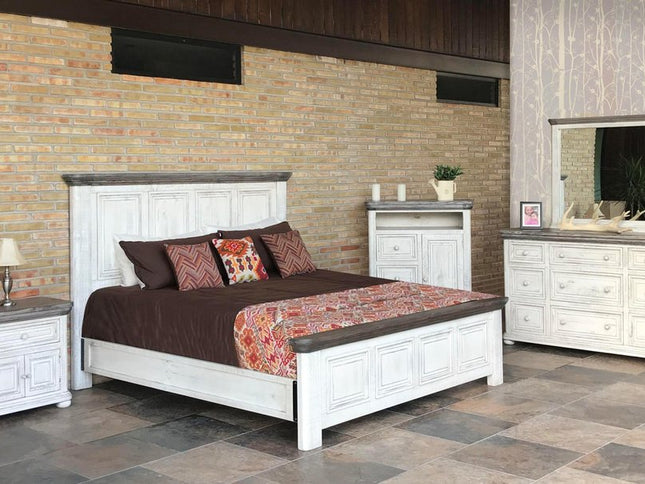 39" Off White Solid Wood Three Drawer Gentlemans Chest