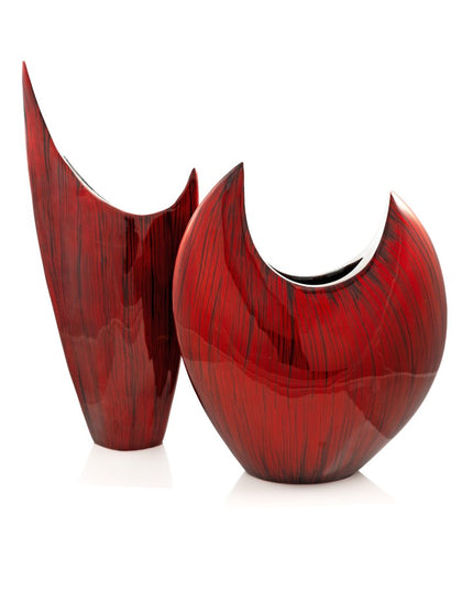 18" Red Aluminum Pointy Table Vase